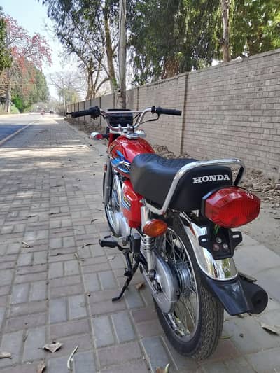 contact no 03704110060