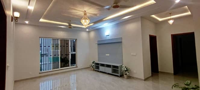 12 Marla upper portion