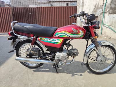 honda cd70 2023 model 10/8 condition