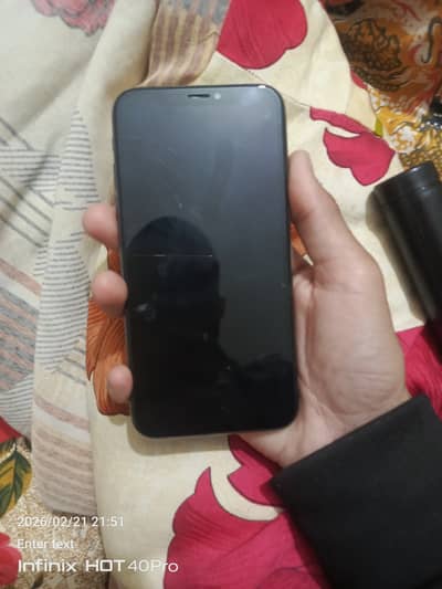 Iphone x …whatsapp only 03249940884