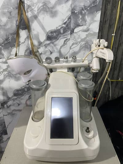 Hydra facial 5 in 1