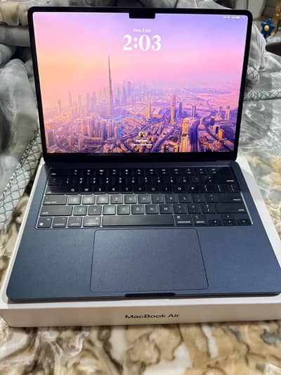 MacBook M2 Air 16/256