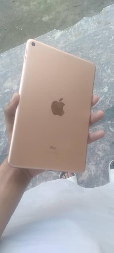 Ipad Mini 5 64 GB CONDITION 10 / 9 PRICE 38000 CONTACT : 03179782192