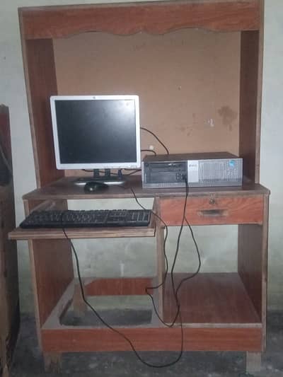Computer with trolley