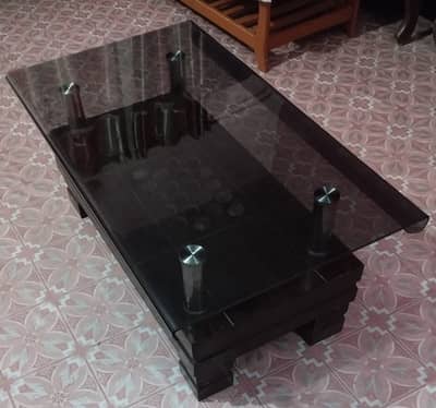 Glass Top Center Table/Modern Coffee Table with Glass Top (Almost New)