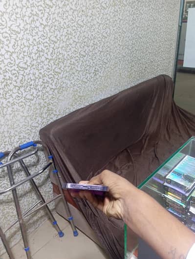 iPhone 14  pro max 128 GB factory unlocked  deep purple  colour