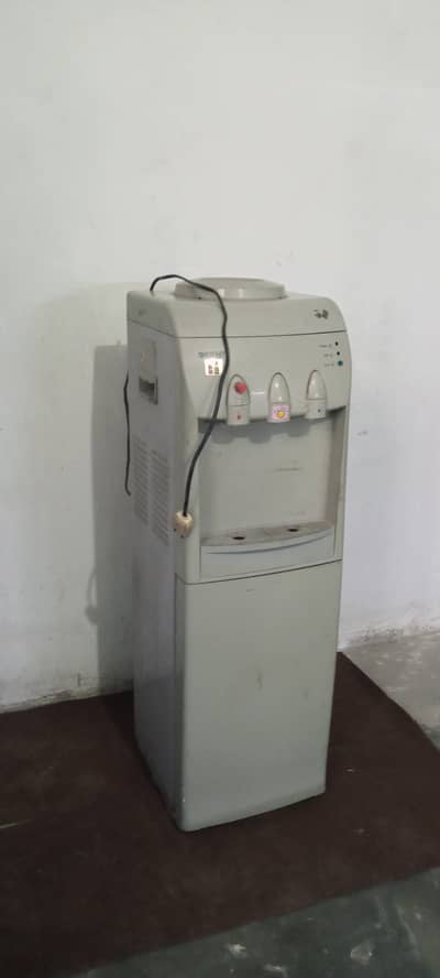 water dispenser
