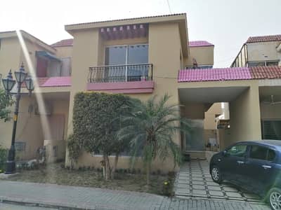 A BEAUTIFUL 5 MARLA HOUSE FOR RENT IN SAFARI VILLAS BAHRIA TOWN LAHORE