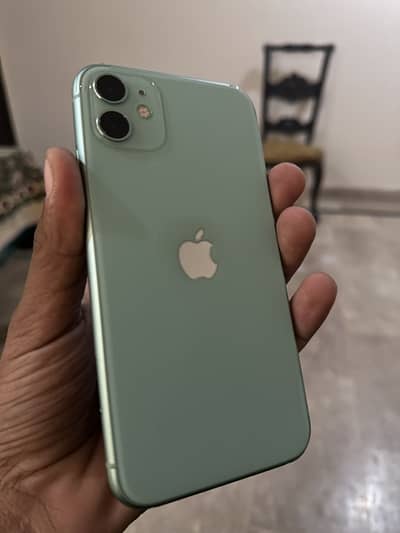 iphone 11 dual sim pta approved 64gb pack 10/10