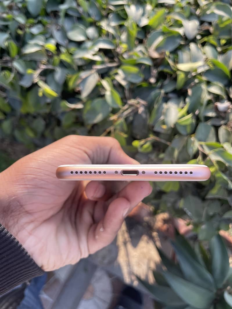 IPHONE PLUS GOOD CONDITION 2