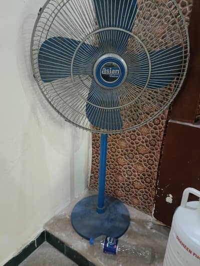 Large size fan available for sale