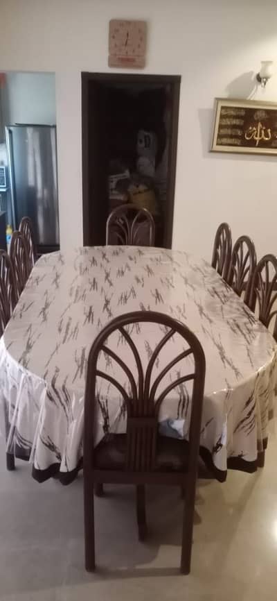 Dinning Table with 8 chairs