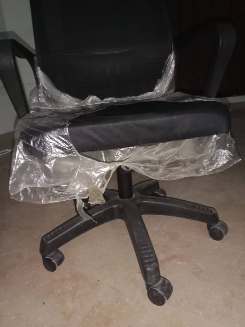 Computer Chair / Executive chair 1