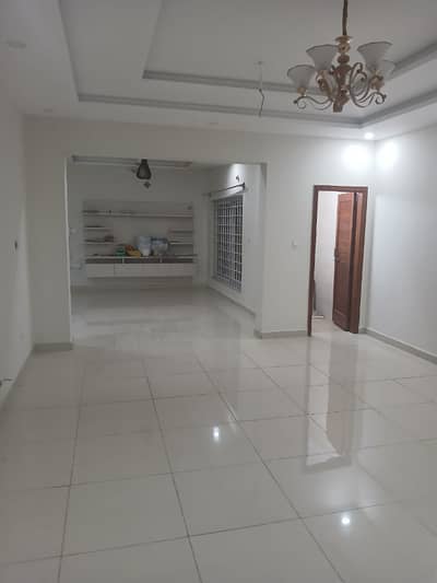 12 Marla Upper Portion Available For Rent In G15