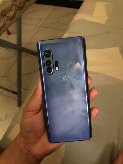 MOTO EDGE PLUS 12 GB RAM 256 MEMORY