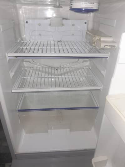 Dawlance Refrigerator in excellent condition for sale