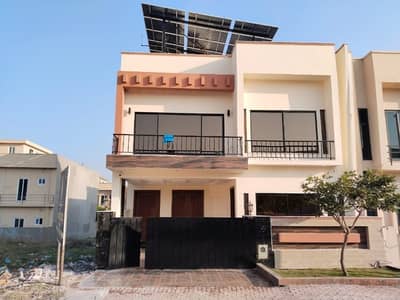 Bahria Enclave 8 Marla House 15 kv solar install