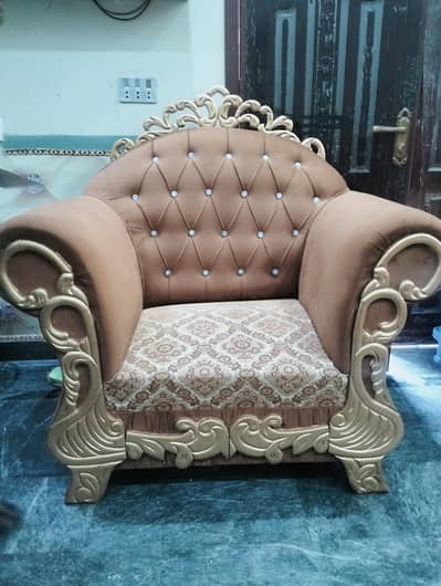 6 Seater Royal Sofa Set (3+2+1) – Luxury Design Rs 35,000