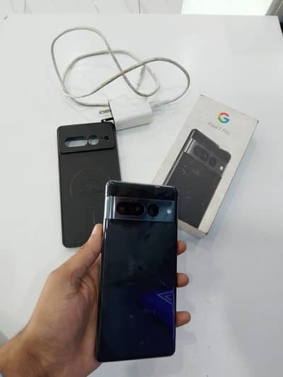Google pixel 7pro box chrgr urgent sale
