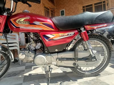 United 70CC Brand New 3000Km sirf chala hay
