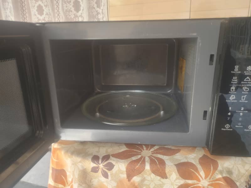 ORIENT MICROWAVE 2