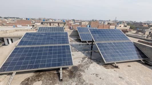 8 Solar Plates of 320 watt