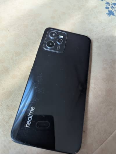 Realme C35