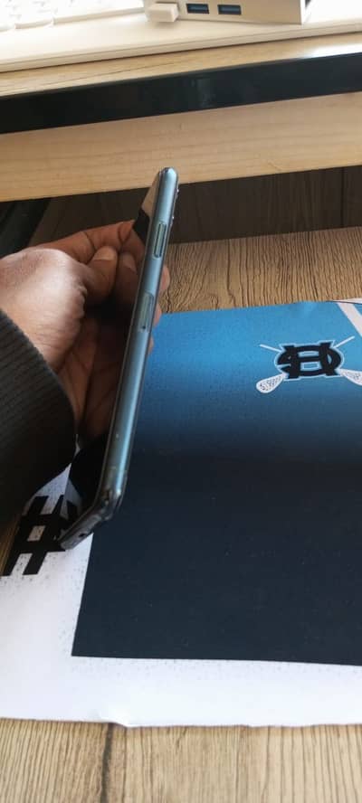 Iphone 11 pro max non pta factory unlock