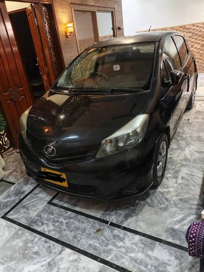 Toyota vitz Model 2011/15
