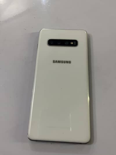 All working good but friend camera not working.