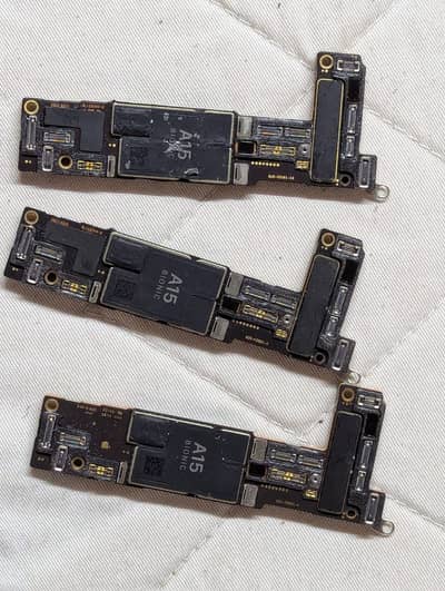 iPhone 14 board bypass