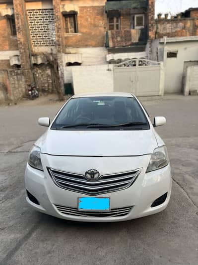 Toyta Belta 1.0 auto 06