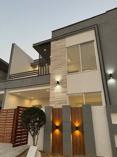 Spacious Prime Location 7 Marla House Available For sale In New Metro City