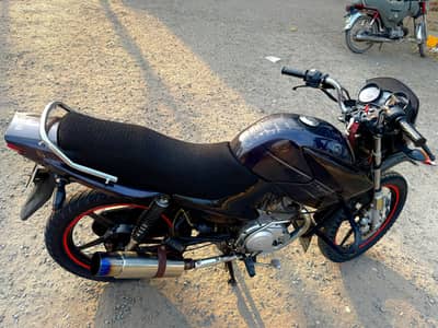 Yamaha YBR 125 2015