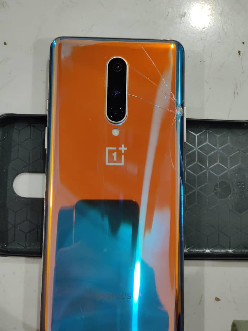 OnePlus 8 1