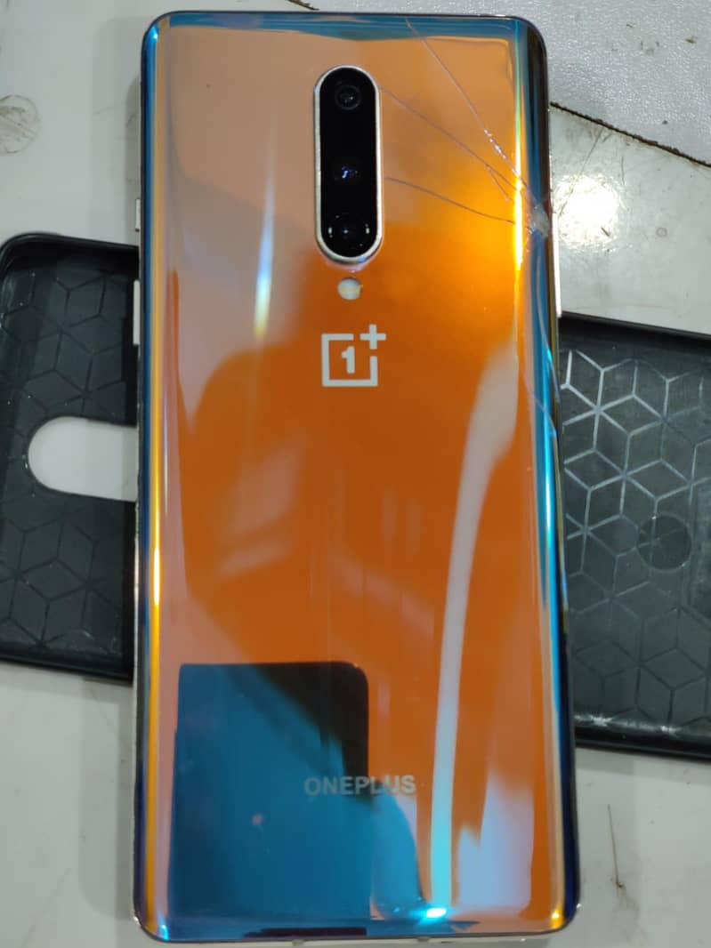 OnePlus 8 2