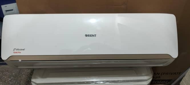 Orient 1.5 ton  r410 heat and cool Total original.