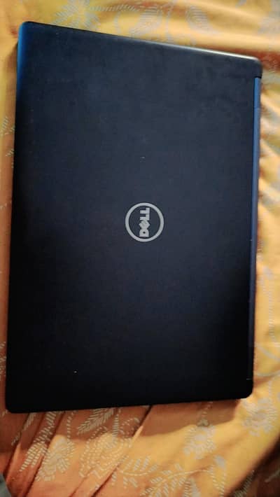 Dell laptop look like Brand New