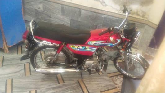 Honda 70 okara phone no 03024938804 GT. okara