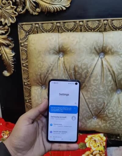 Samsung Galaxy s10E urgent sale