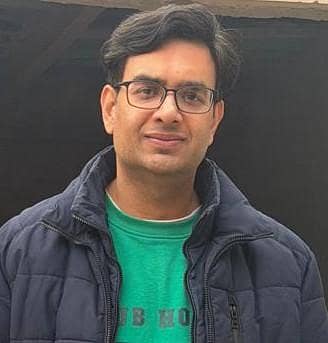 experienced and highly qualified English Teacher available for