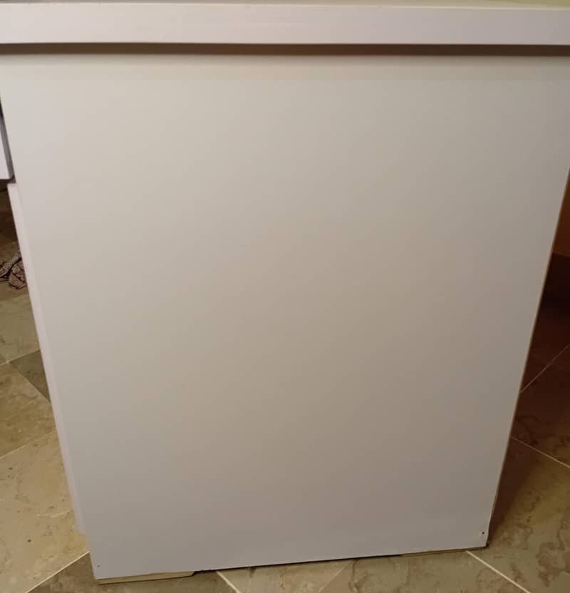 White colour study table and deck table 7