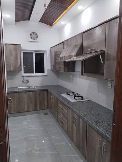 5 Marla Full House For Rent In New Condition. First Time Shifting