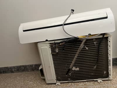 Dawlance 1.5 Ton Inverter