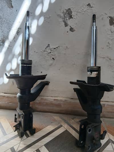 Honda Civic (2004-2006) Front Shocks