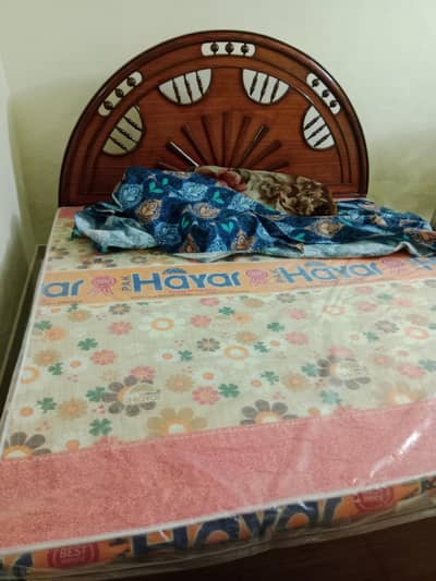 new king size mattress with bed is available for sale