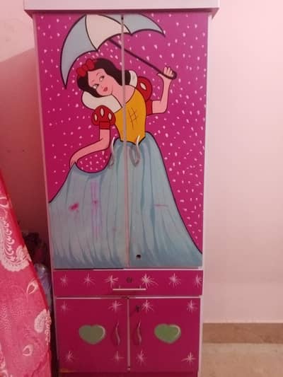 kids bed & cupboard