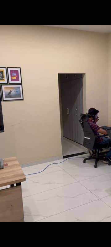 9 Marley beautiful Uper porshan full tild flooring near by pia rod