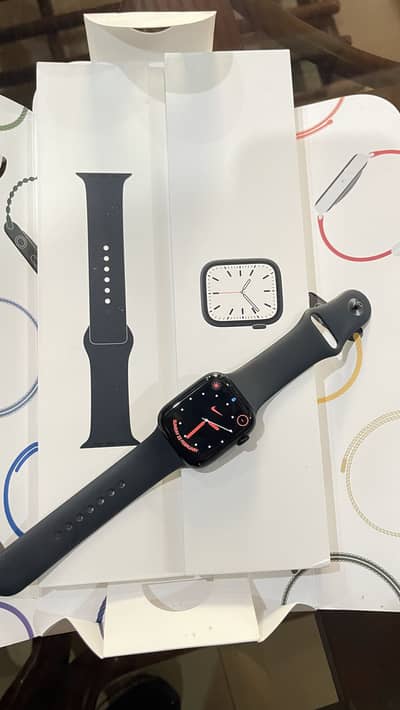 Apple Watch 7 45 MM