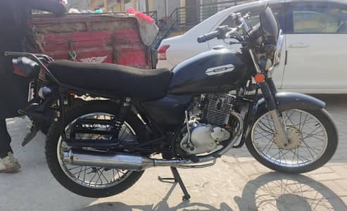 Suzuki GS150 Bike / Motorcycle